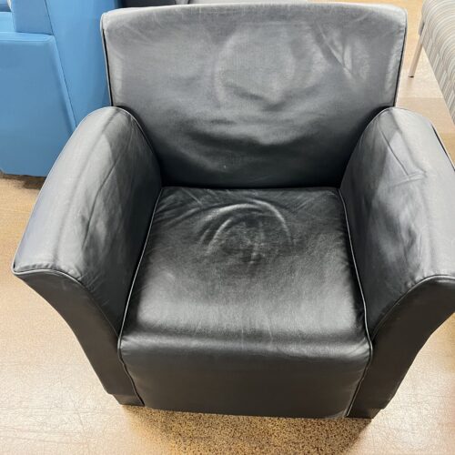 Jenny Lounge Chair