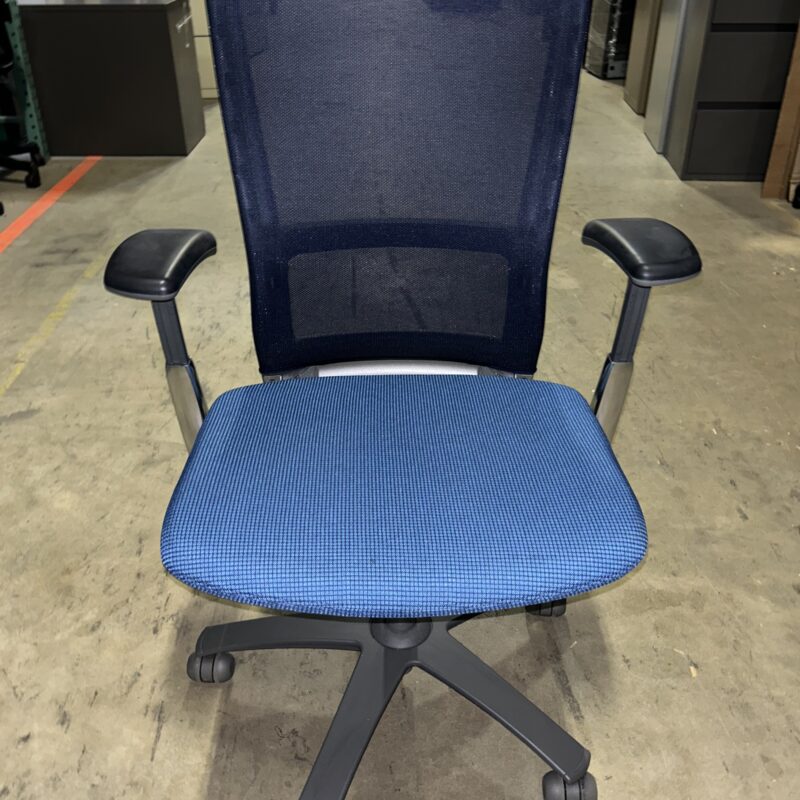 Used Knoll Life Office Task Chair -- Blue 