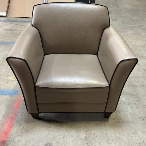 Used Beige Leather Lounge Chair with Arms 32.5"W