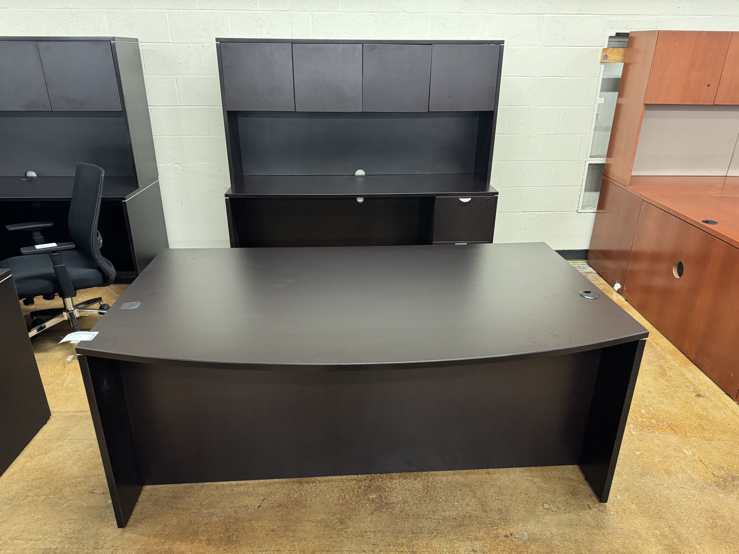 Used Black Storlie Bow Front Desk Set with Hutch 6FT W