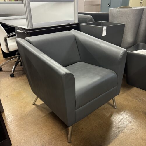 Global Wind Lounge Chair -- Gray  