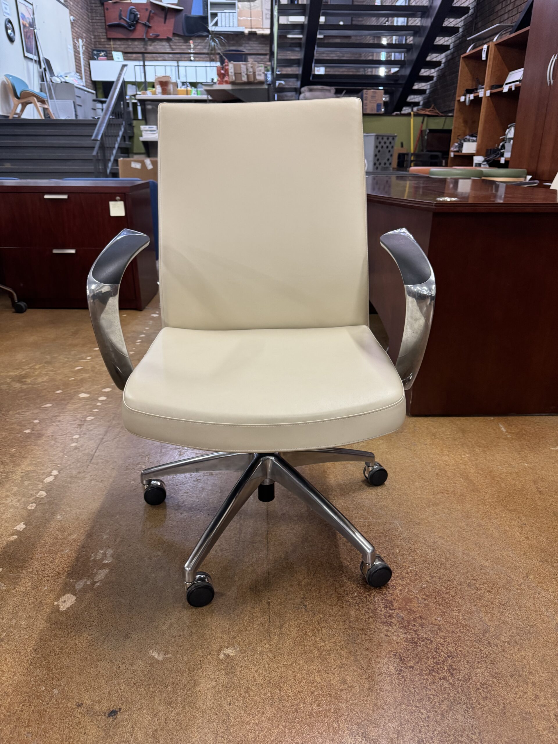 Used Cream White Mid Back Office Task Chair with Arms 