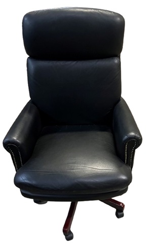 Norstar_conference_chair_54909-1